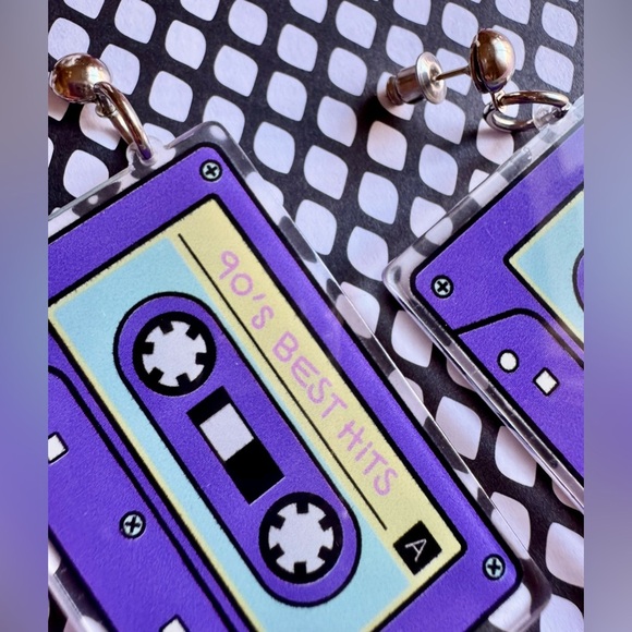 New Retro 90’s Style Purple Acrylic Cassette Music Mix Tape Dangle Earrings - Picture 5 of 5